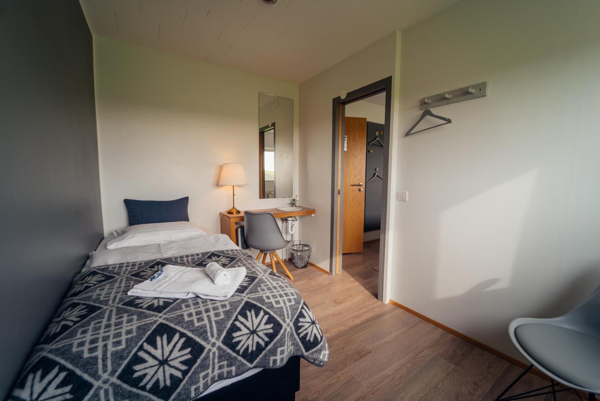 Farmhouse Lodge Vik i Myrdal Номер фото